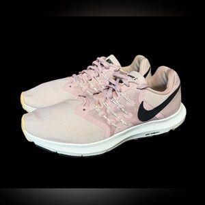 Nike Women’s Run Swift Athletic Shoes 'Plum Chalk' - Size 9